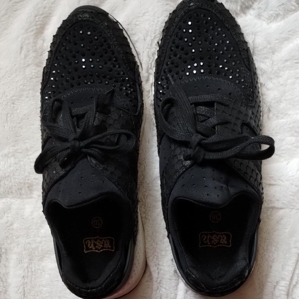 Ash Black Sparkling Low-Top Sneakers